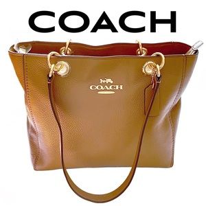 COACH 🆕 Leather Jes Tote • Light Saddle • NWT